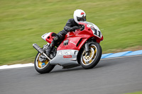 Vintage-motorcycle-club;eventdigitalimages;mallory-park;mallory-park-trackday-photographs;no-limits-trackdays;peter-wileman-photography;trackday-digital-images;trackday-photos;vmcc-festival-1000-bikes-photographs